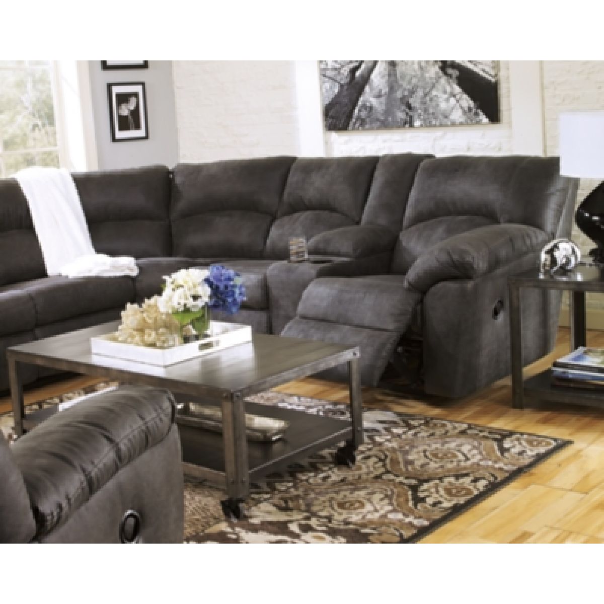 Tambo 2-Piece Reclining Sectional - Image 5
