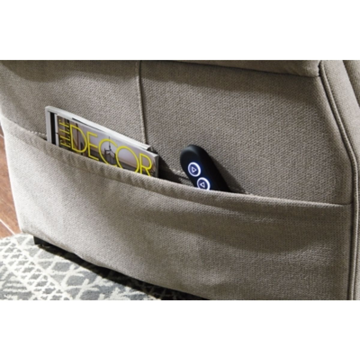 Markridge Power Lift Recliner - Image 6