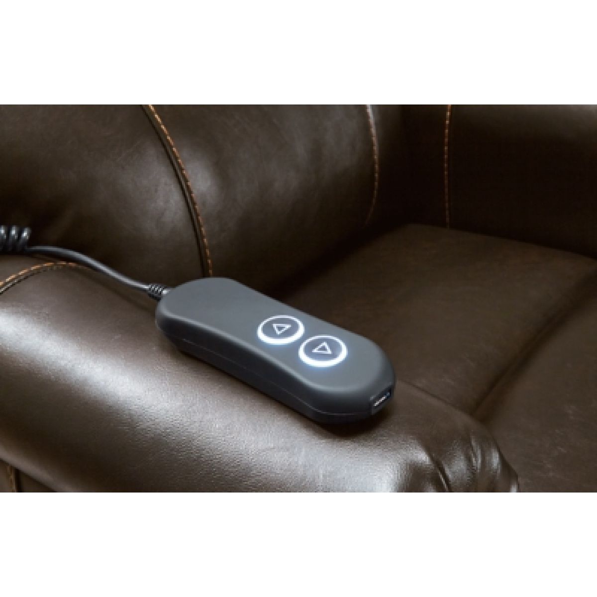Markridge Power Lift Recliner - Image 7
