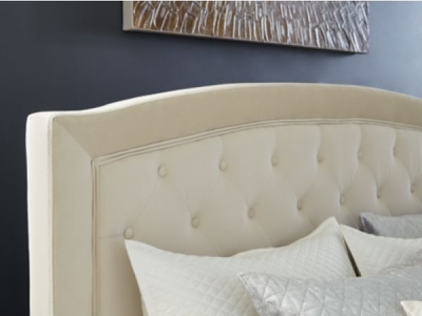 Adelloni Queen Upholstered Bed - Image 8