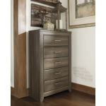 Juararo Chest of Drawers