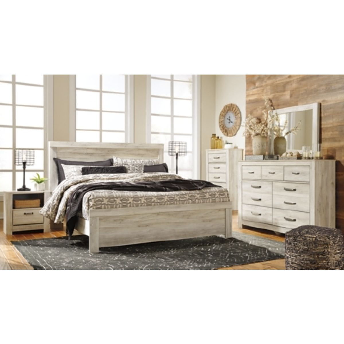 Bellaby King Panel Bed - Image 4