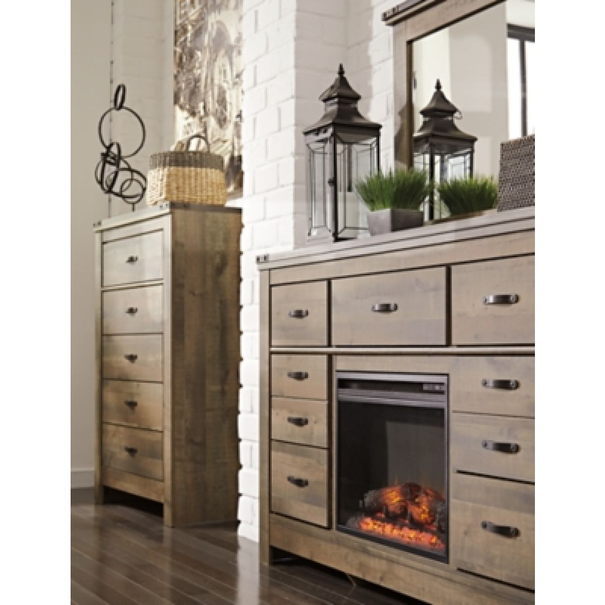 Trinell Dresser - Image 7