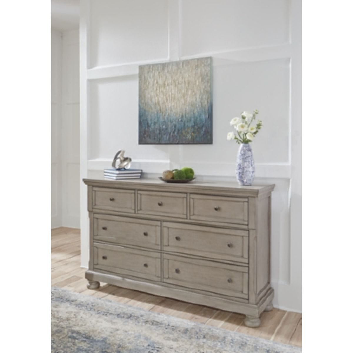 Lettner Dresser - Image 4