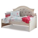 Realyn Twin Day Bed - Image 4