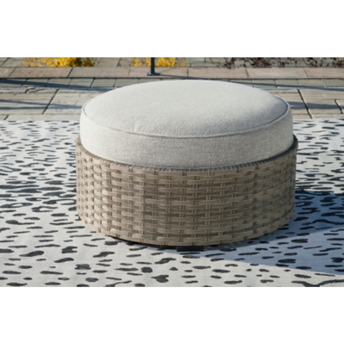 Calworth Outdoor Ottoman with Cushion - Image 3