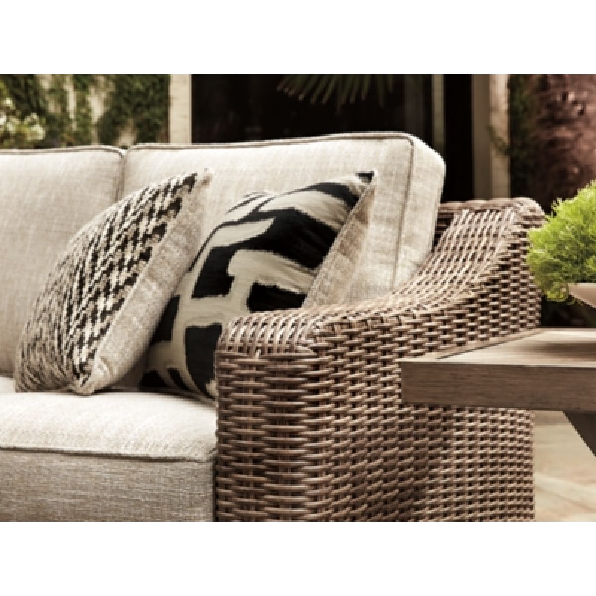 Beachcroft 2-Piece Outdoor Loveseat with Cushion - Image 4