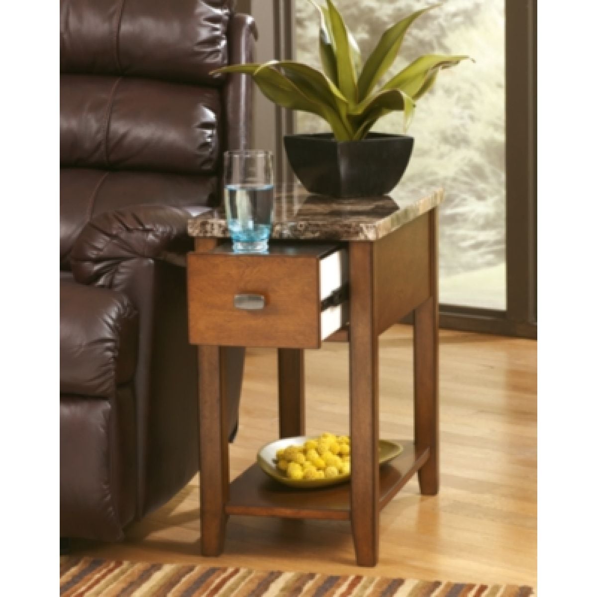 Breegin Chairside End Table - Image 15
