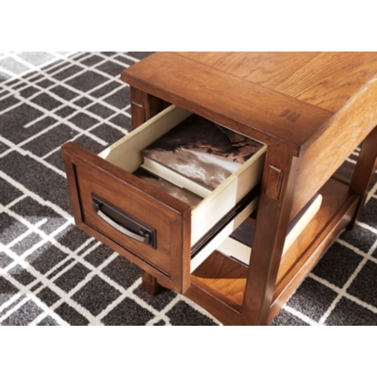 Breegin Chairside End Table - Image 9