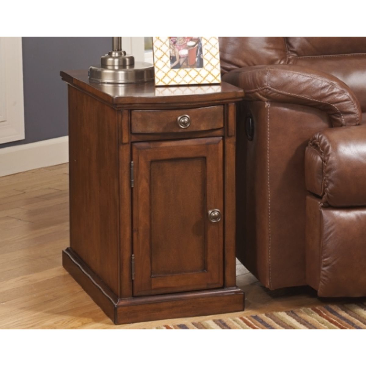 Laflorn Chairside End Table with USB Ports & Outlets - Image 3