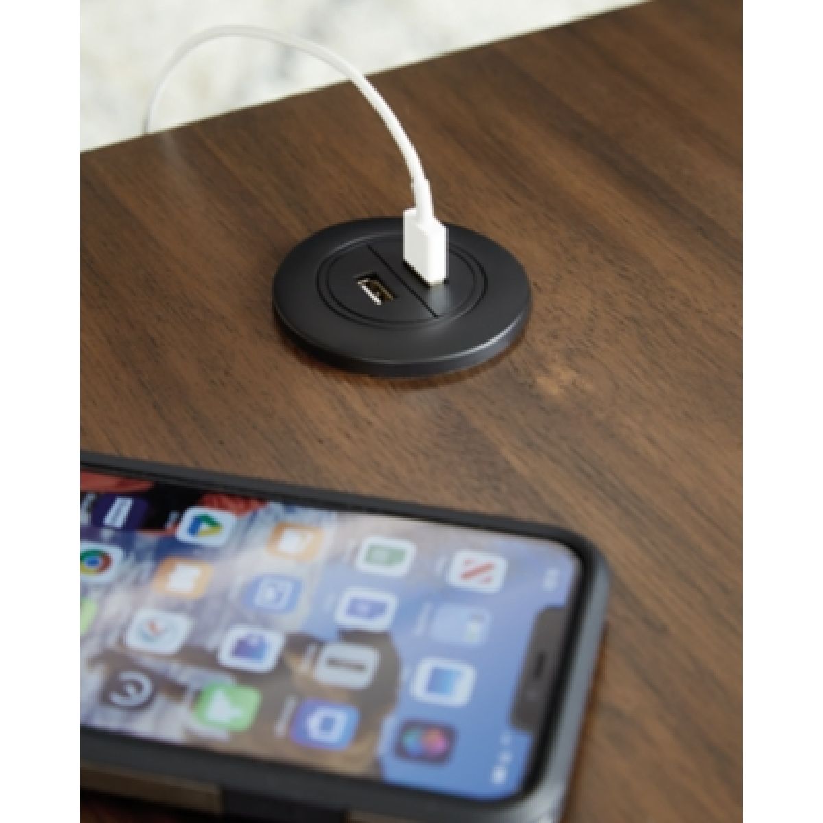 Calmoni End Table - Image 8