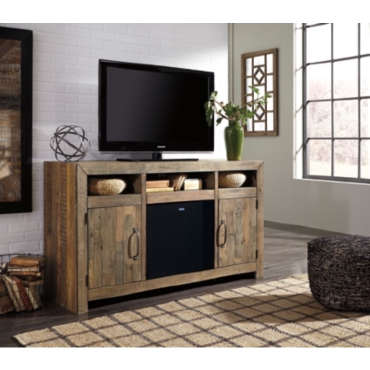 Sommerford 62" TV Stand - Image 6