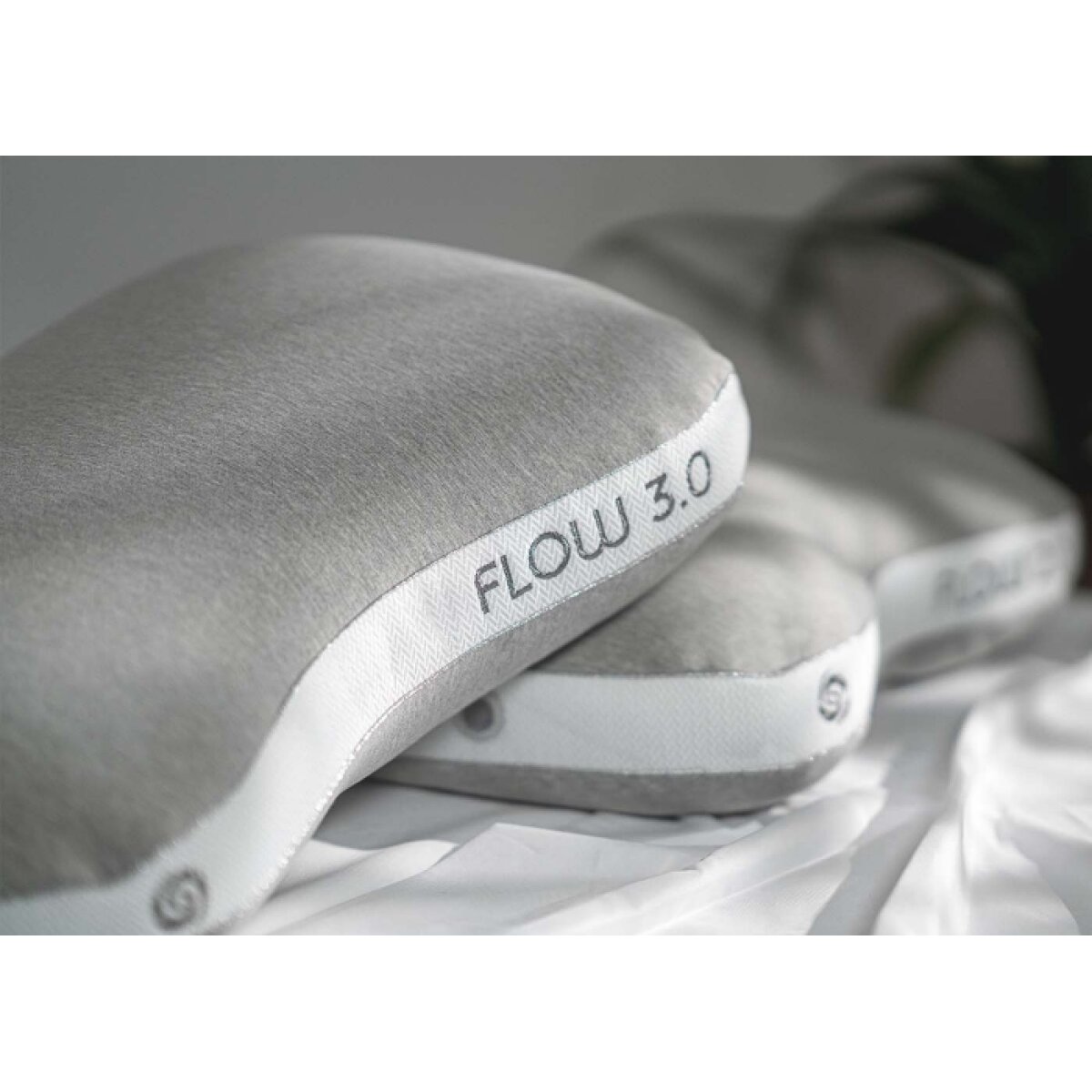 Flow Cuddle Curve Pillow - Image 7