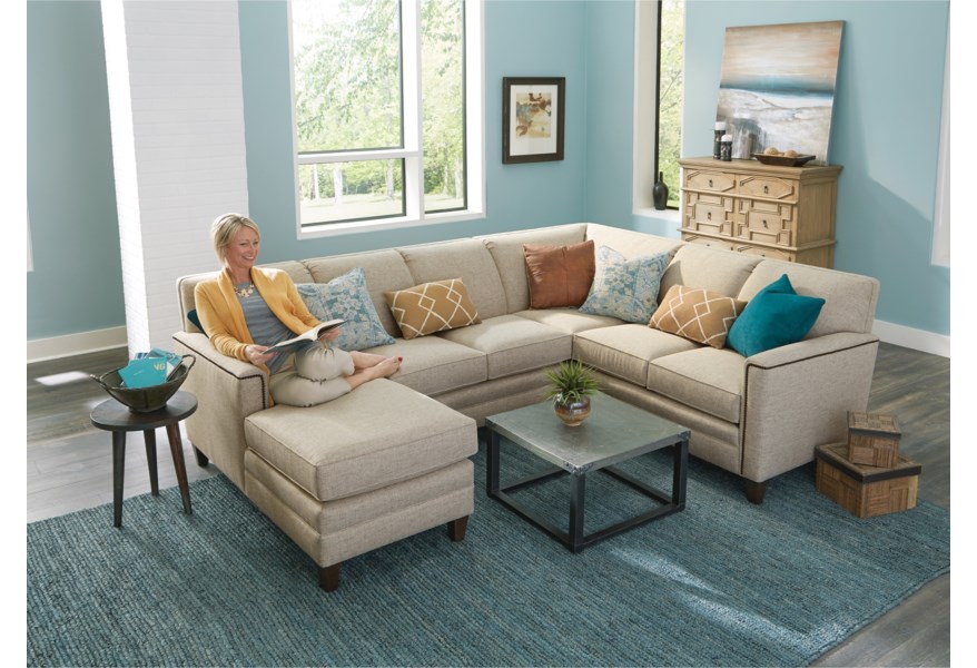 3000 Series Customizable 3-Piece Chaise Sectional - Image 4