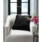 Gariland Pillow - Image 3