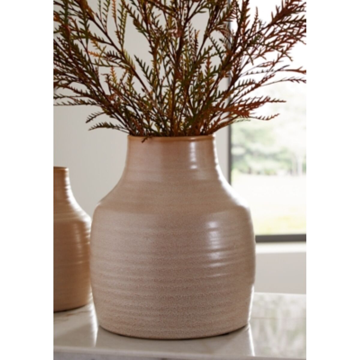 Millcott Vase (Set of 2) - Image 3