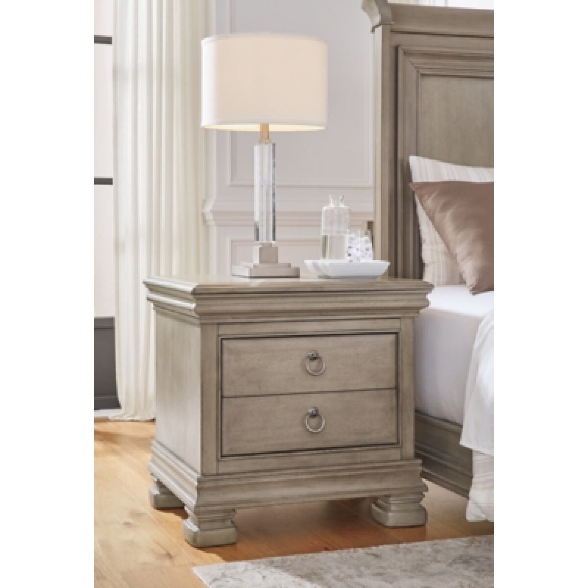 Lexorne Nightstand - Image 3