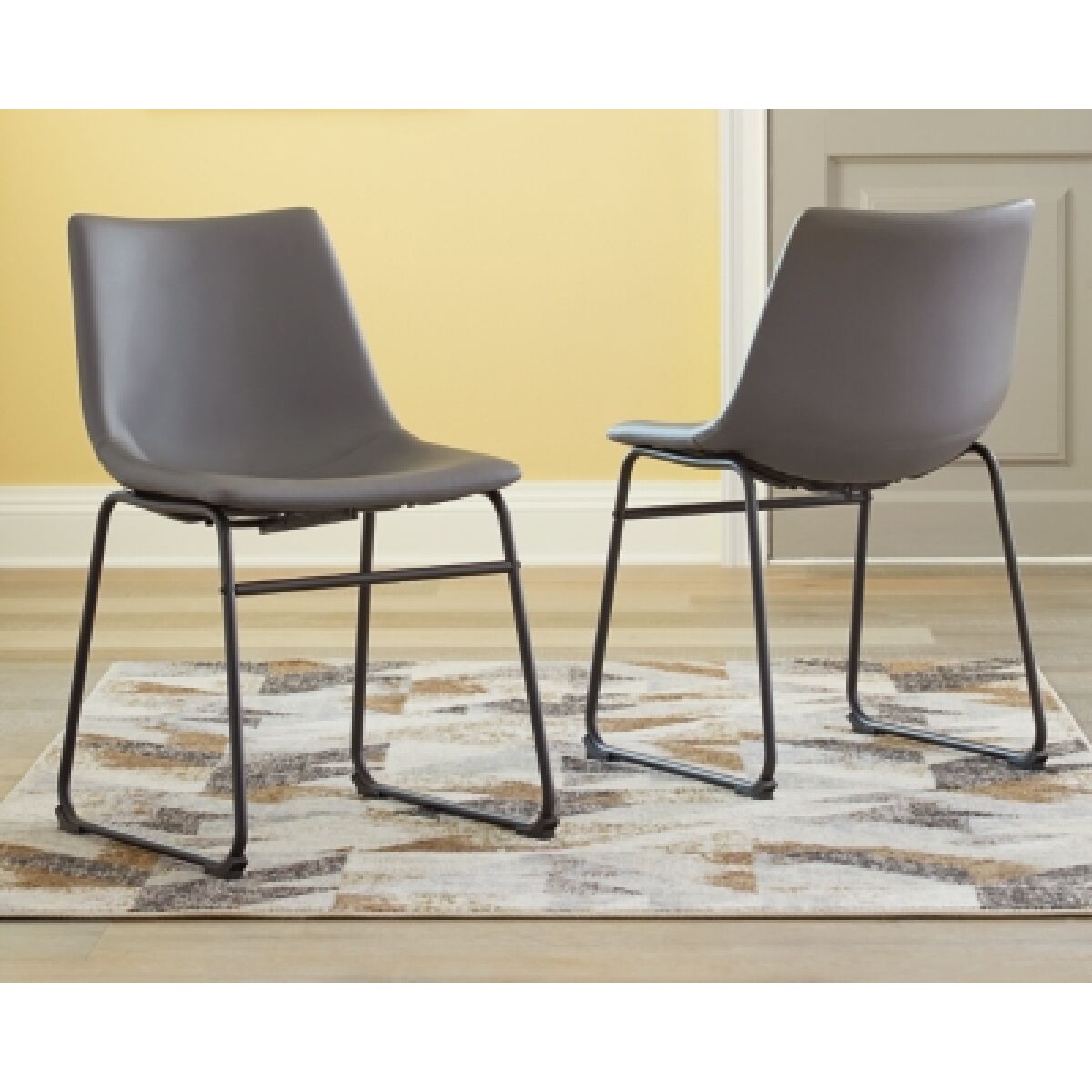 Centiar Dining Chair - Image 3