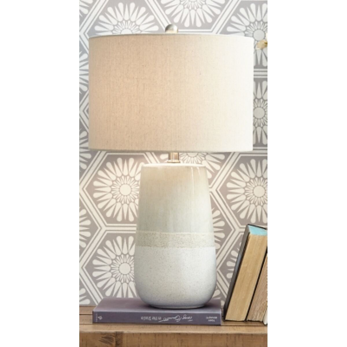 Shavon Table Lamp - Image 3
