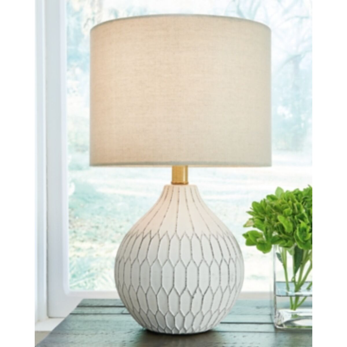 Wardmont Table Lamp - Image 3