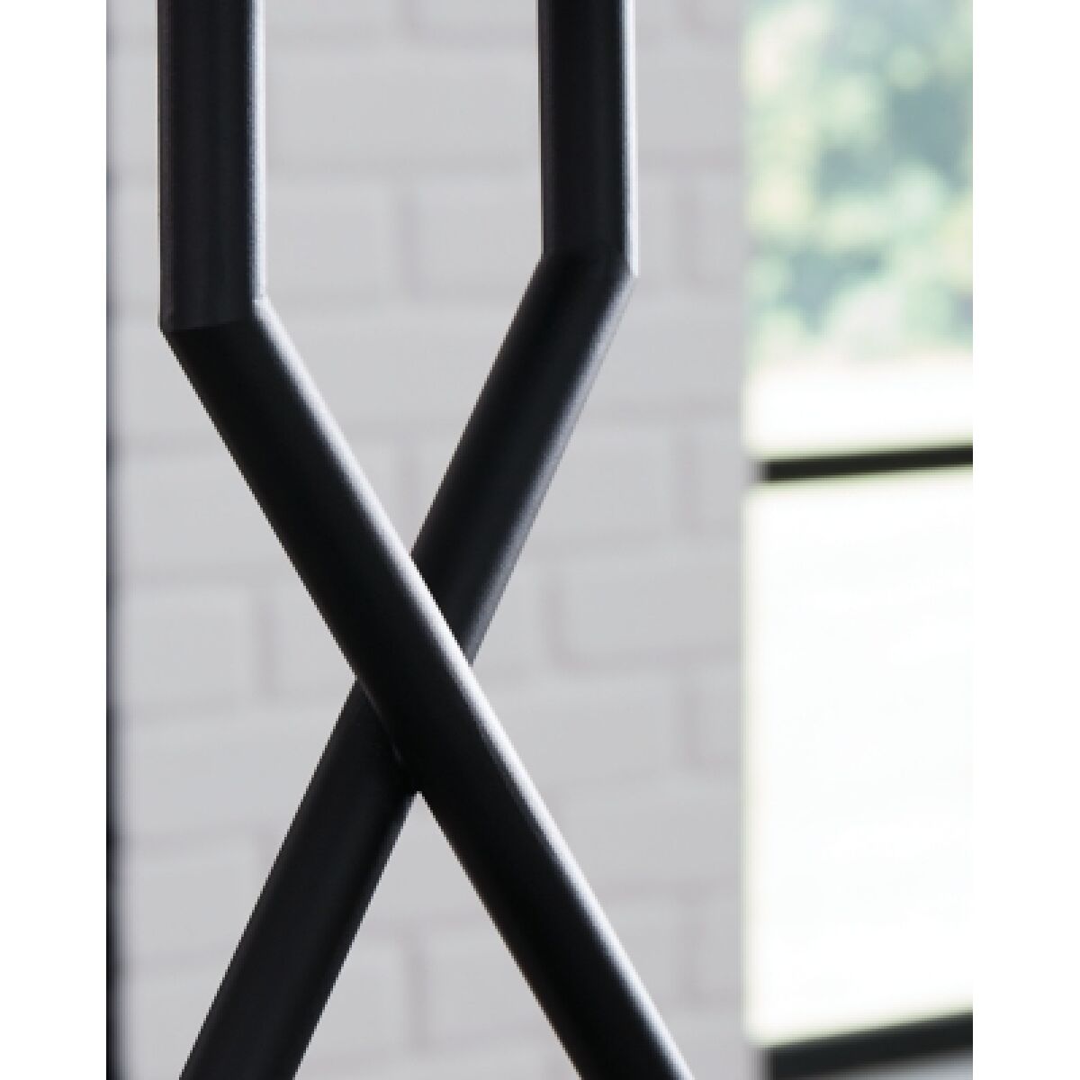 Brookthrone Table Lamp (Set of 2) - Image 5