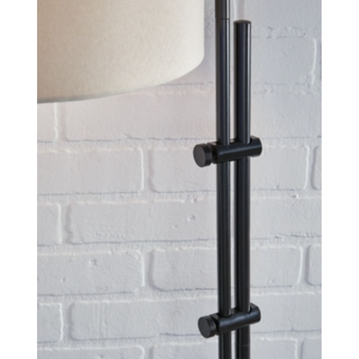 Baronvale Floor Lamp - Image 4