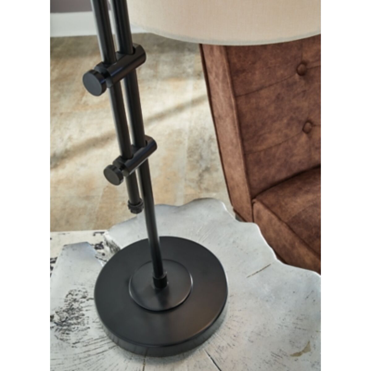 Baronvale Accent Lamp - Image 4