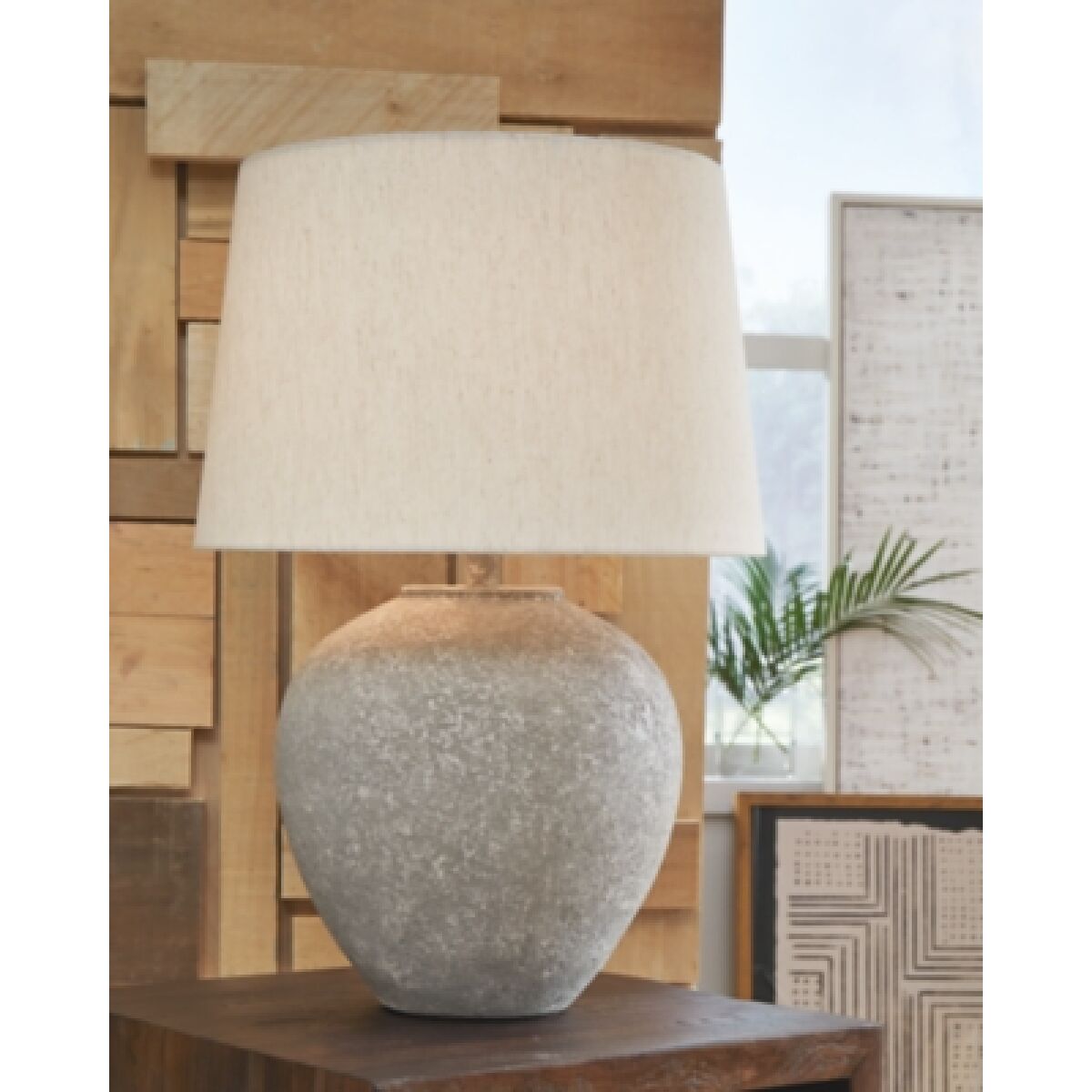 Dreward Table Lamp - Image 3