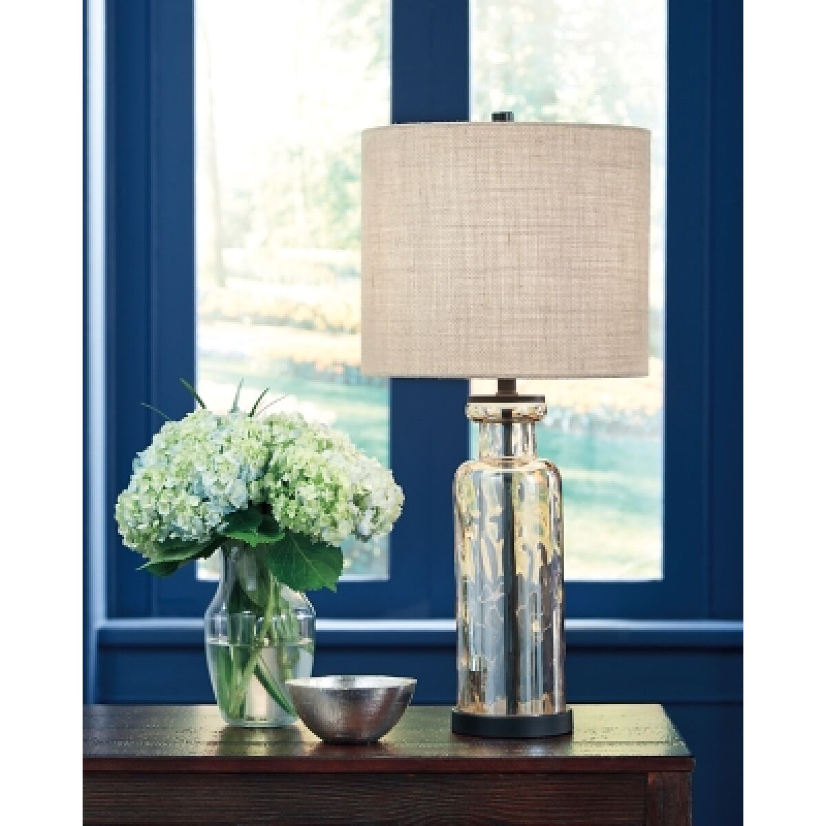 Laurentia Table Lamp - Image 3