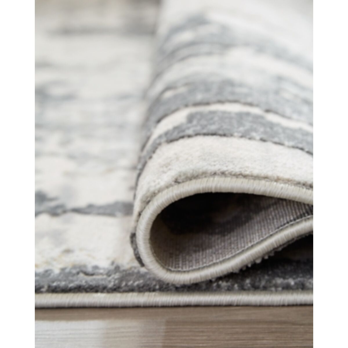 Mazatl 7'10" x 10'2" Rug - Image 5