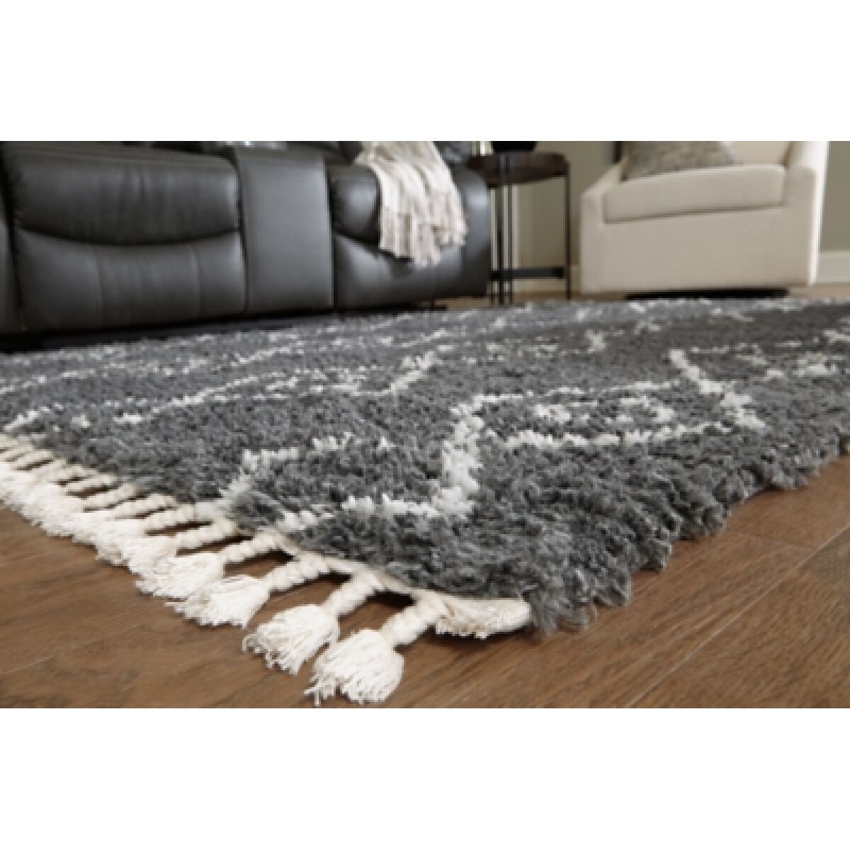 Maysel 7'10" x 9'10" Rug - Image 4