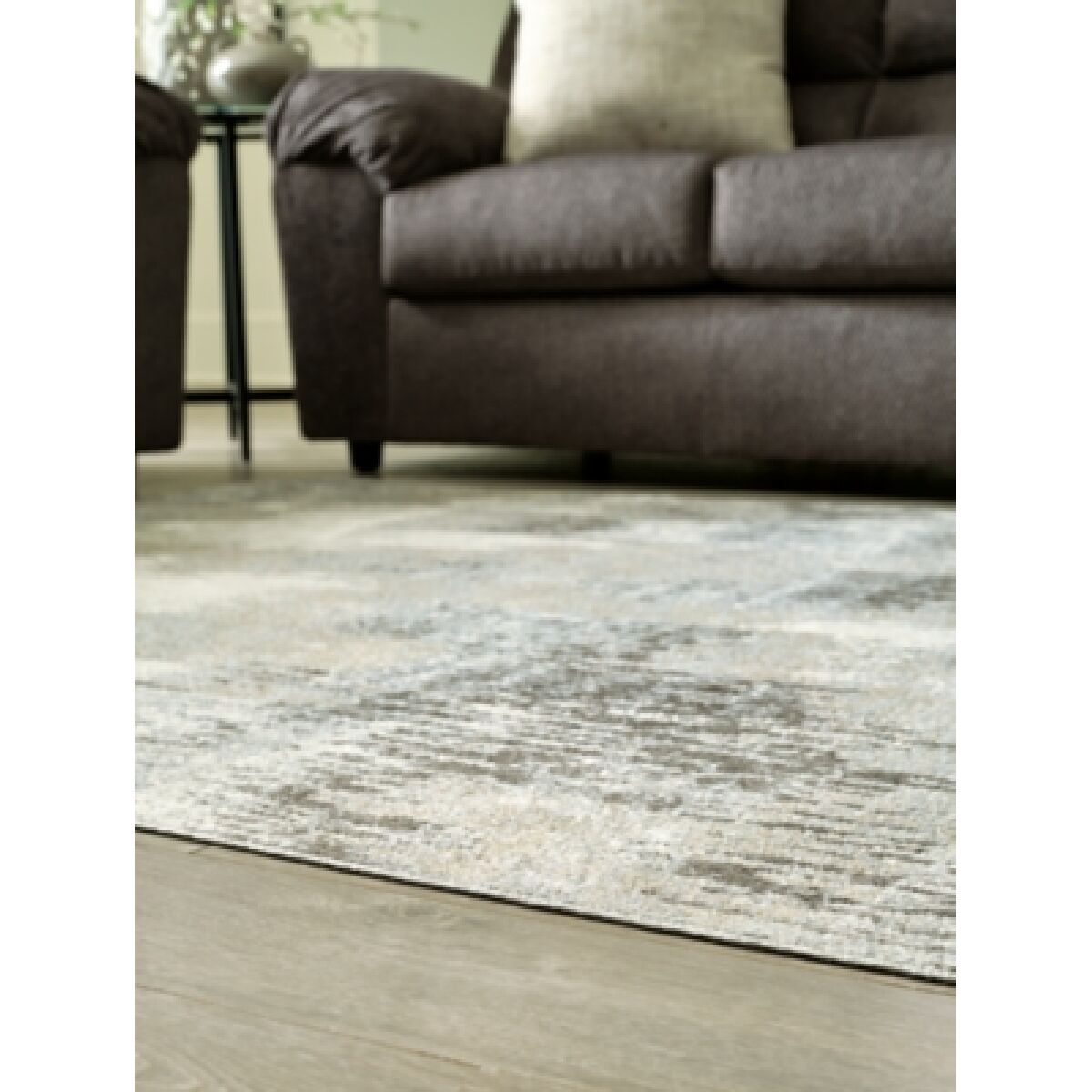 Arriston 5'3" x 7' Washable Rug - Image 4