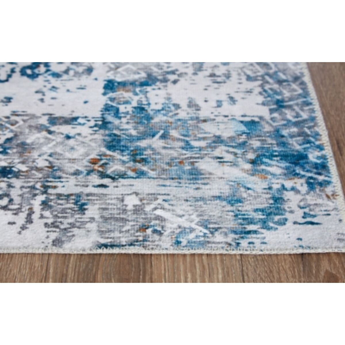 Garyard 5' x 7' Washable Rug - Image 4