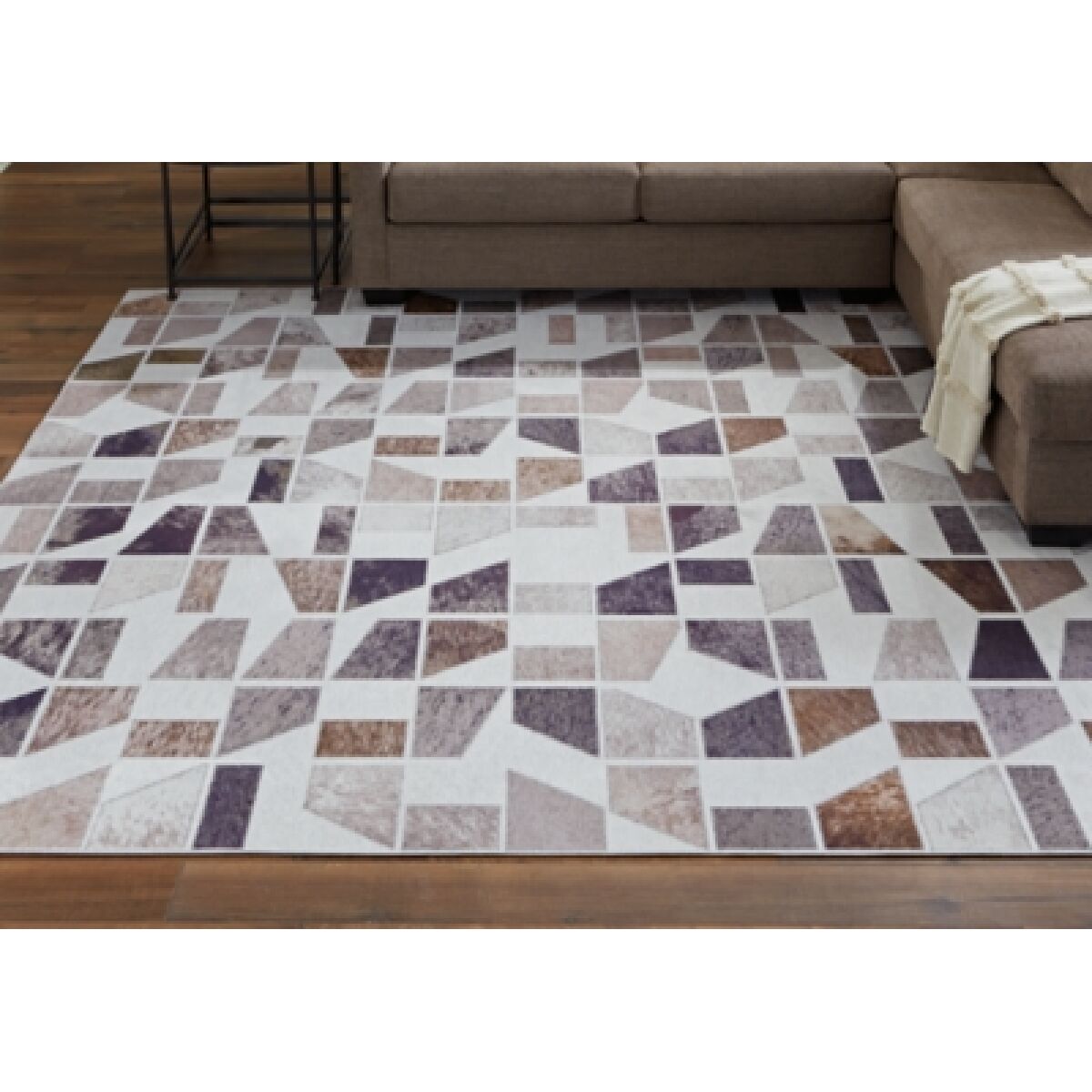 Jettner 7'10" x 10' Rug - Image 3