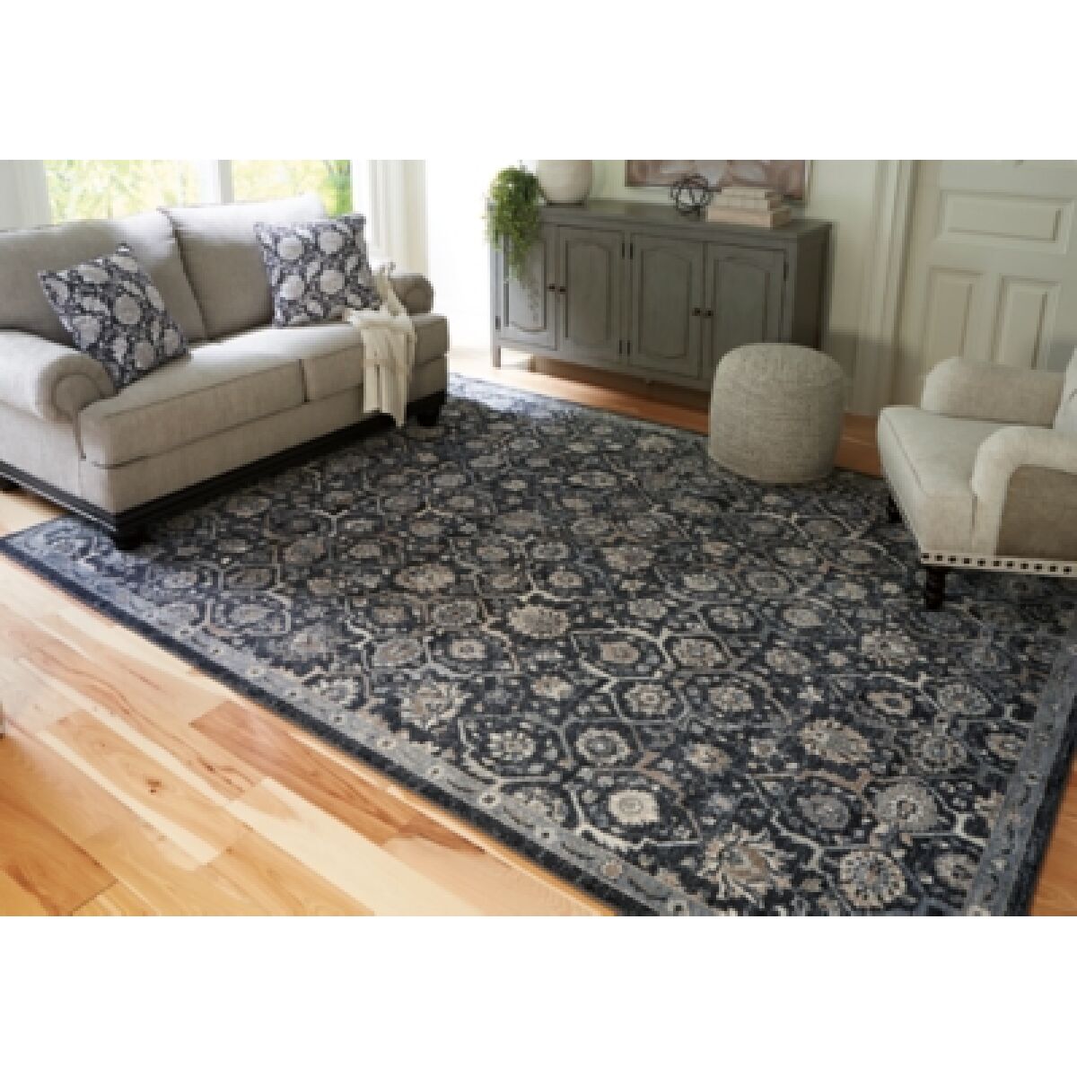 Hilcott 7'10" x 10'6" Rug - Image 3