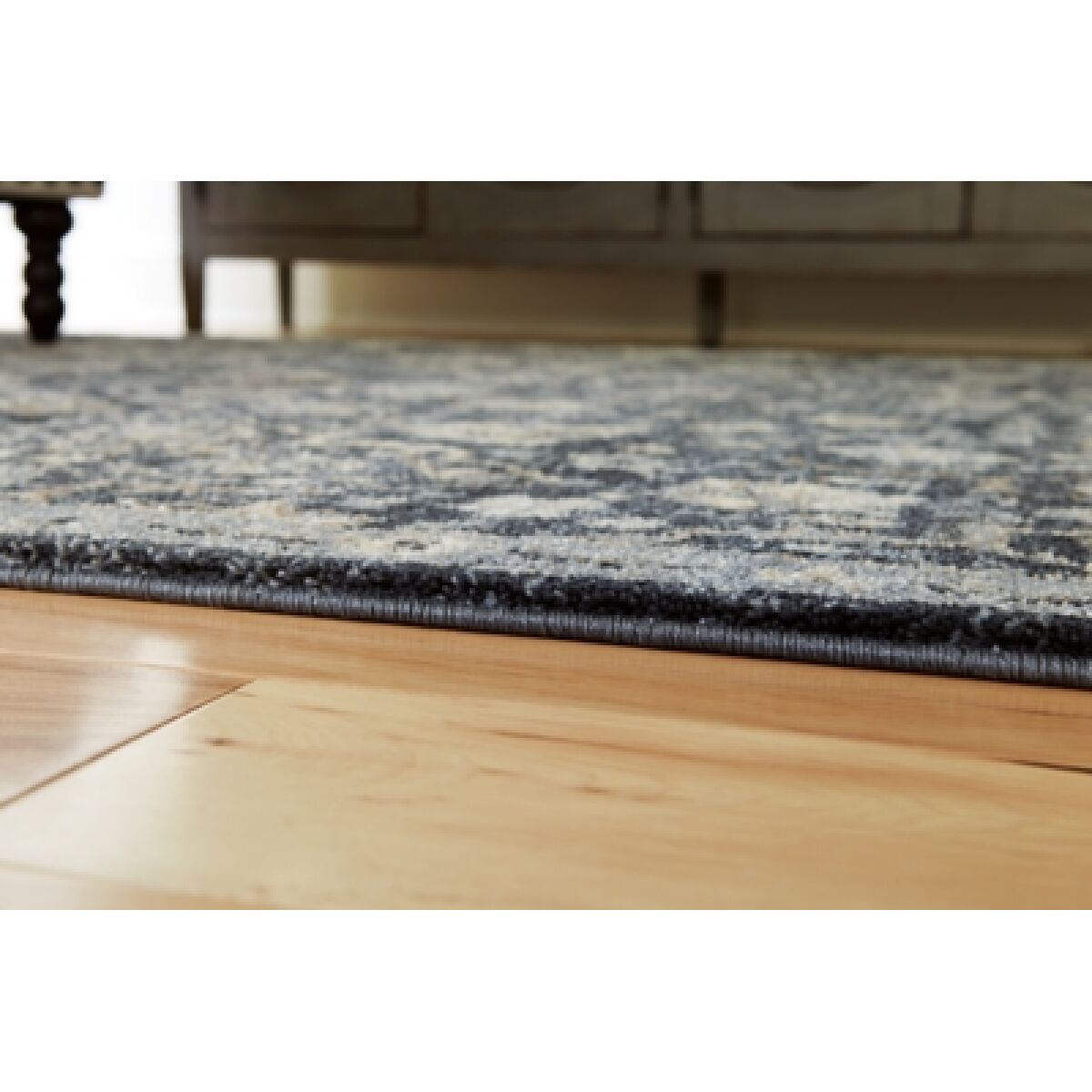 Hilcott 7'10" x 10'6" Rug - Image 4