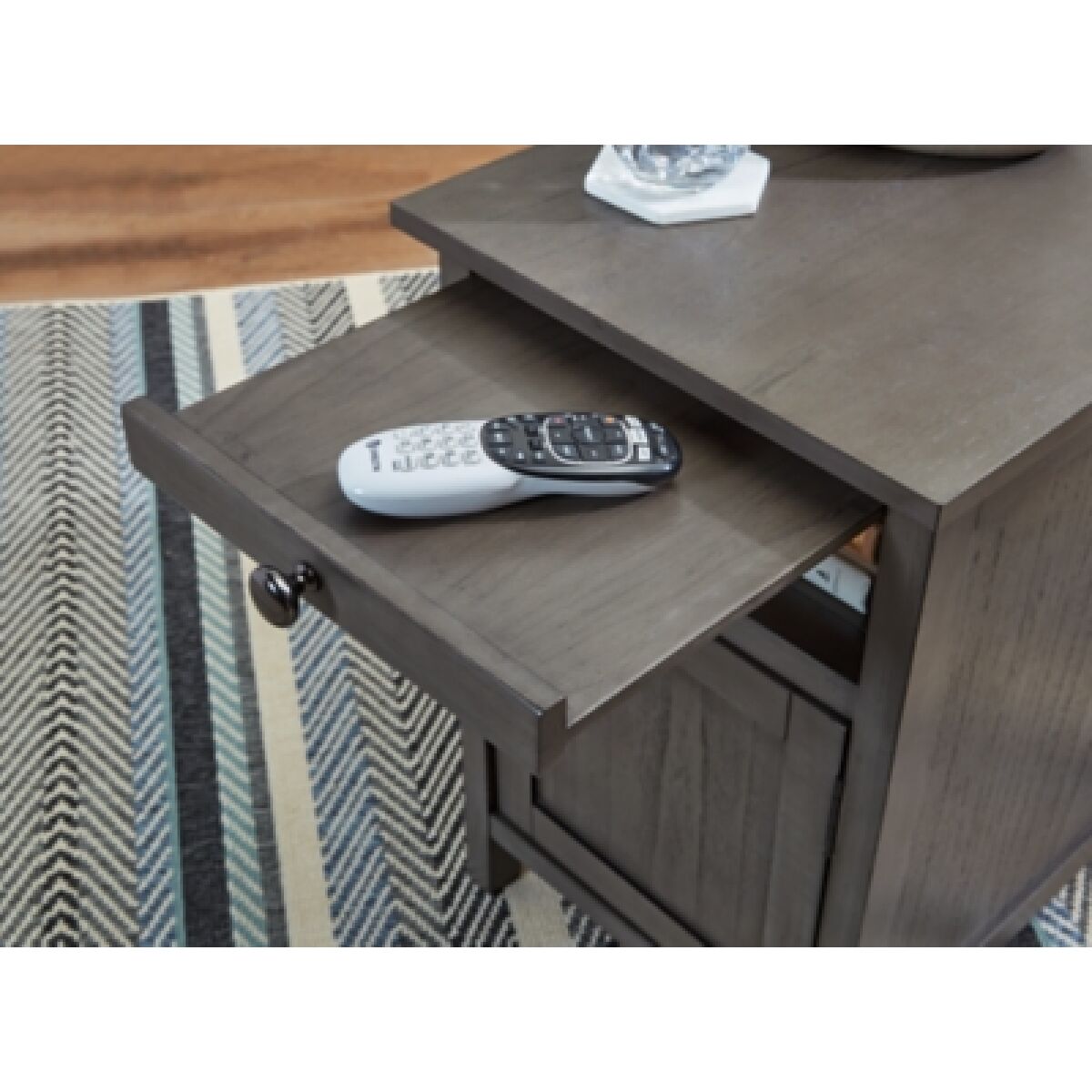 Treytown Chairside End Table - Image 9