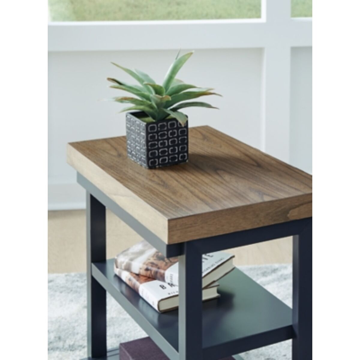Landocken Table (Set of 3) - Image 16