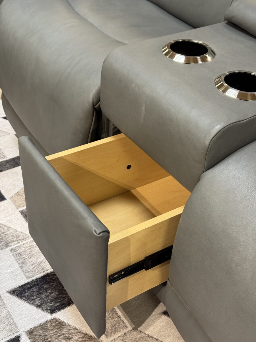 Lazboy Apollo Power Reclining Loveseat with Console - Image 3