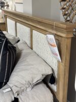 King Amish Bedroom Set - Image 3