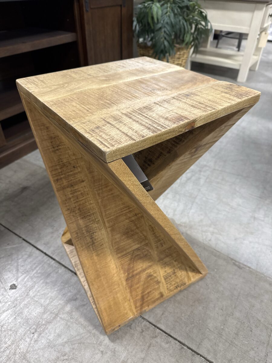 Accent Table - Image 2