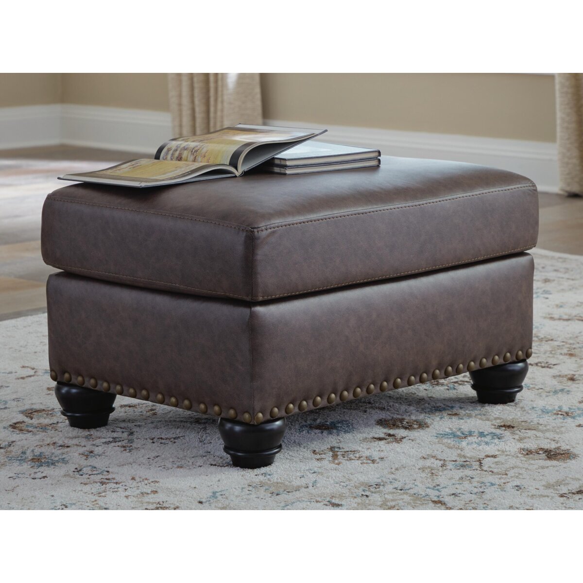 Roxmere Ottoman - Image 3