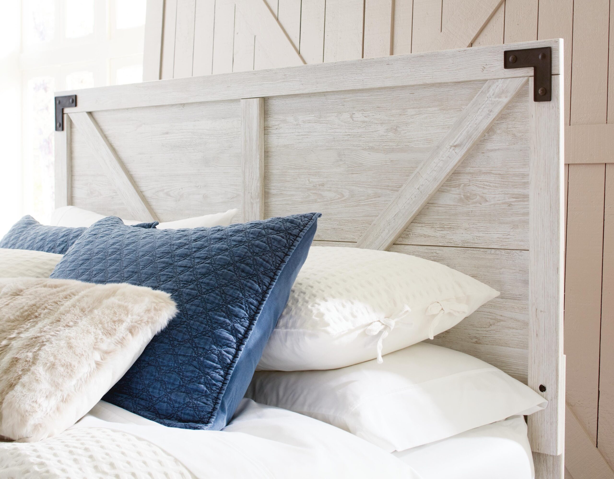 Shawburn Queen Crossbuck Panel Headboard - Image 6
