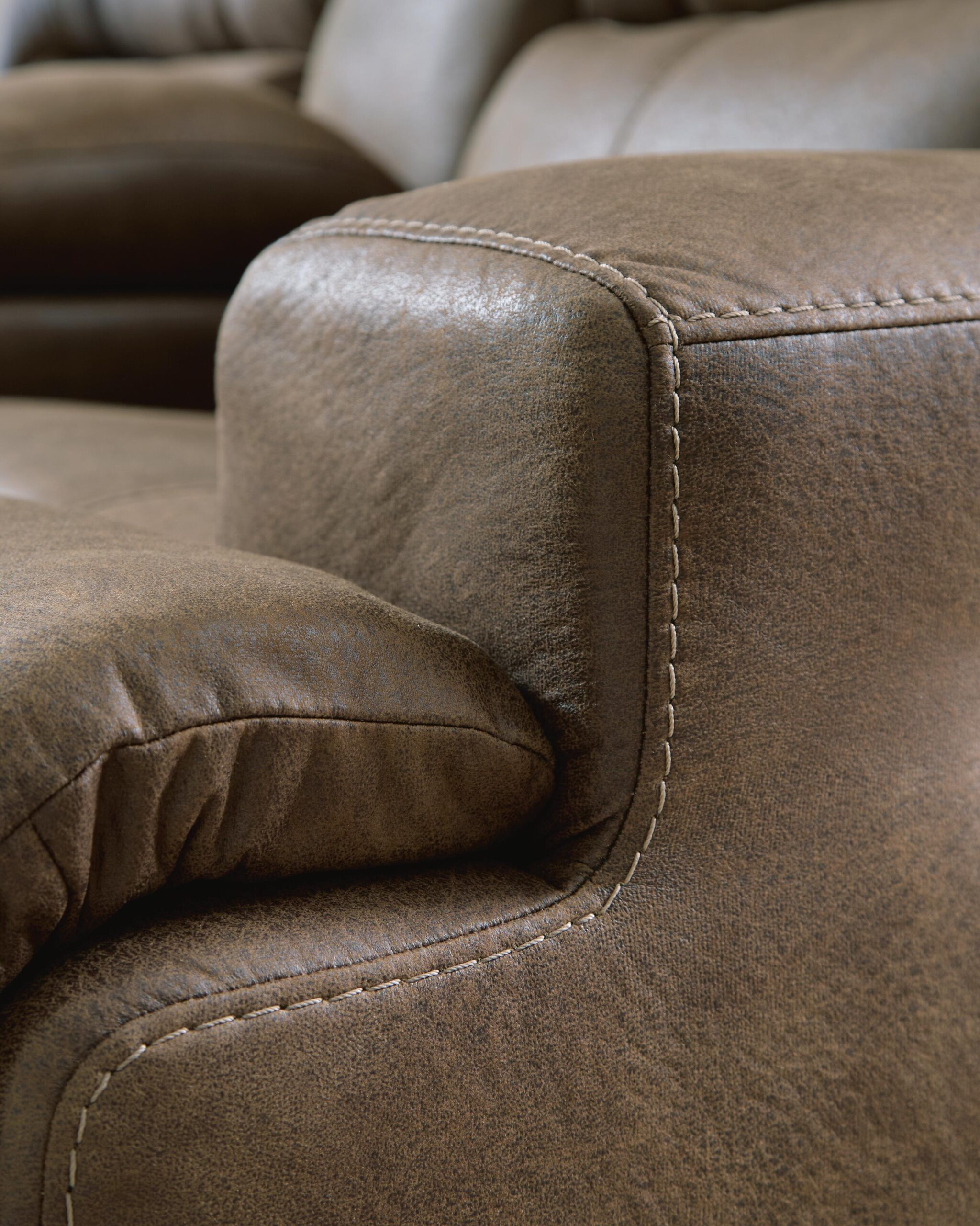 Beckley Place Power Reclining Sofa - Image 10