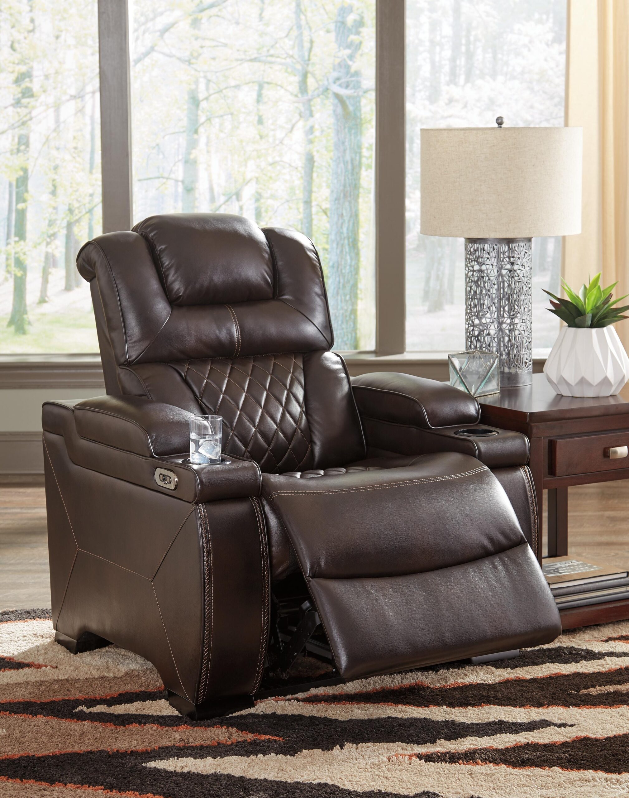 Warnerton Power Recliner - Image 10