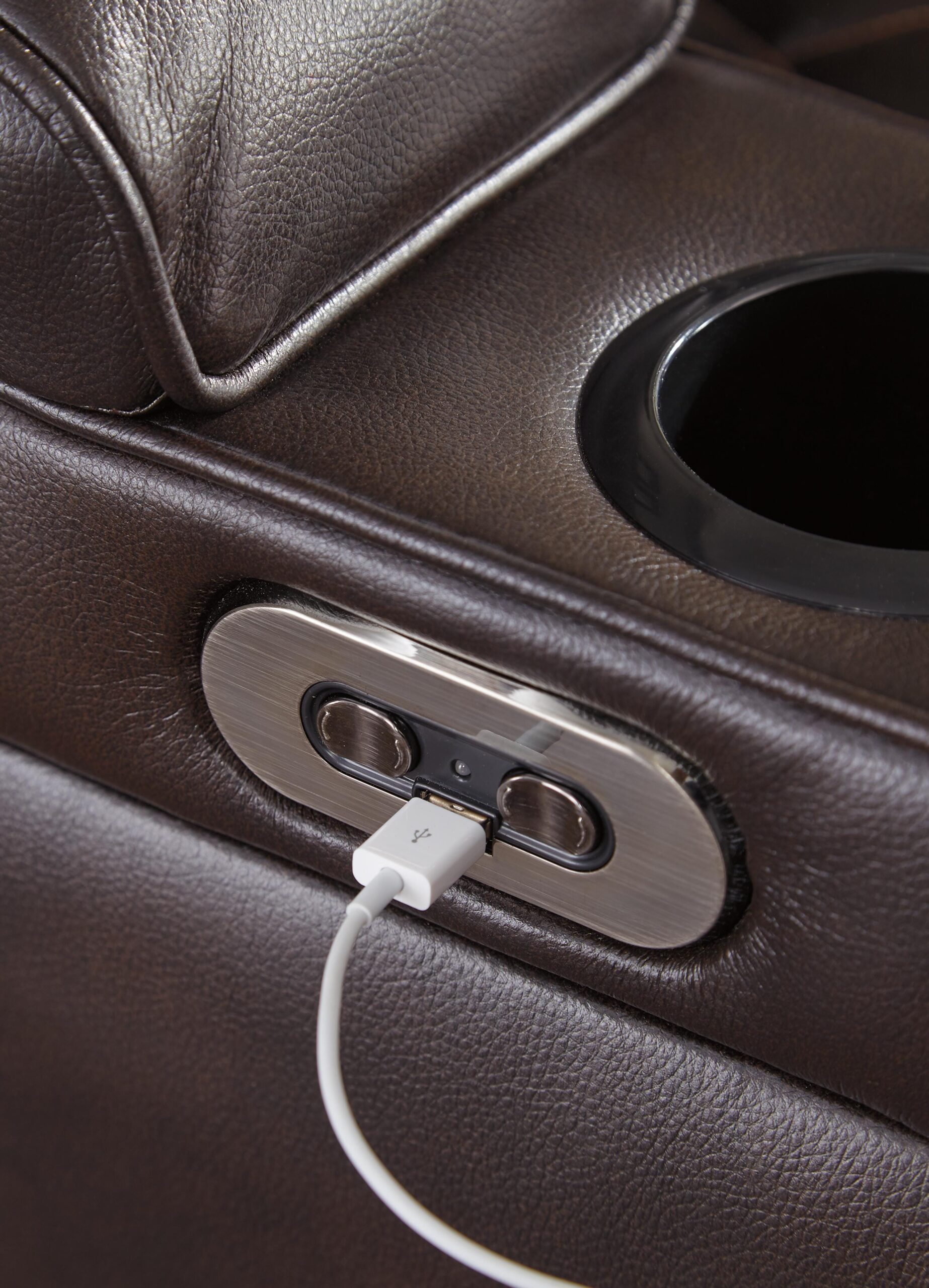 Warnerton Power Recliner - Image 12