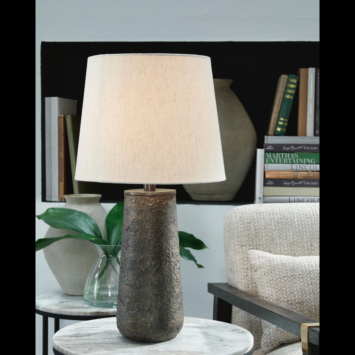 Chaston Table Lamp (Set of 2) - Image 3